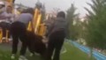 Ortaokullu kıza kahkahalar eşliğinde dayak dehşeti!