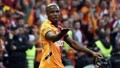 Dünya devlerini peşine takan Osimhen bir teklifi reddetti!