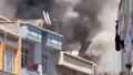 İstanbul'da 5 katlı binada yangın paniği