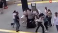 AVM önünde kadınların saçsaça başbaşa kavgasında kıyamet koptu!