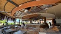 Ünlü tatil cennetinde restoranın tavanı çöktü: Yaralılar var