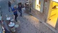 Ünlü iş insanı Çeşme'de restoranda silahlı saldırıya uğradı