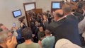 TBMM'de yumruk yumruğa kavgaya neden olan zeytinlik teklifi kabul edildi!