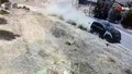 15 yaşındaki Togg'lu trafik canavarı kamerada! Yolda yürüyen adamı ezip geçti!
