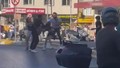 İstanbul'da motosikletli genç kadınlara sokak ortasında hem taciz hem şiddet!