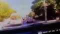 Amerika'dan getirdiği otomobille trafiğe çıkar çıkmaz kaza yaptı