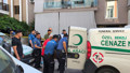 Bir polis memuru uyuyan eşini ve 2 çocuğunu öldürdükten sonra intihar etti