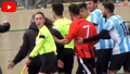Yedek kulübesinden fırlayıp hakeme yumruk attı! Maç tatil edildi, futbolcu gözatında...