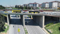 Her gün binlerce kişinin geçtiği köprüde korkutan manzara