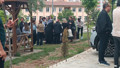 Asansörde mahsur kalan komşularını kurtarmak istemişti... Feci şekilde can verdi!