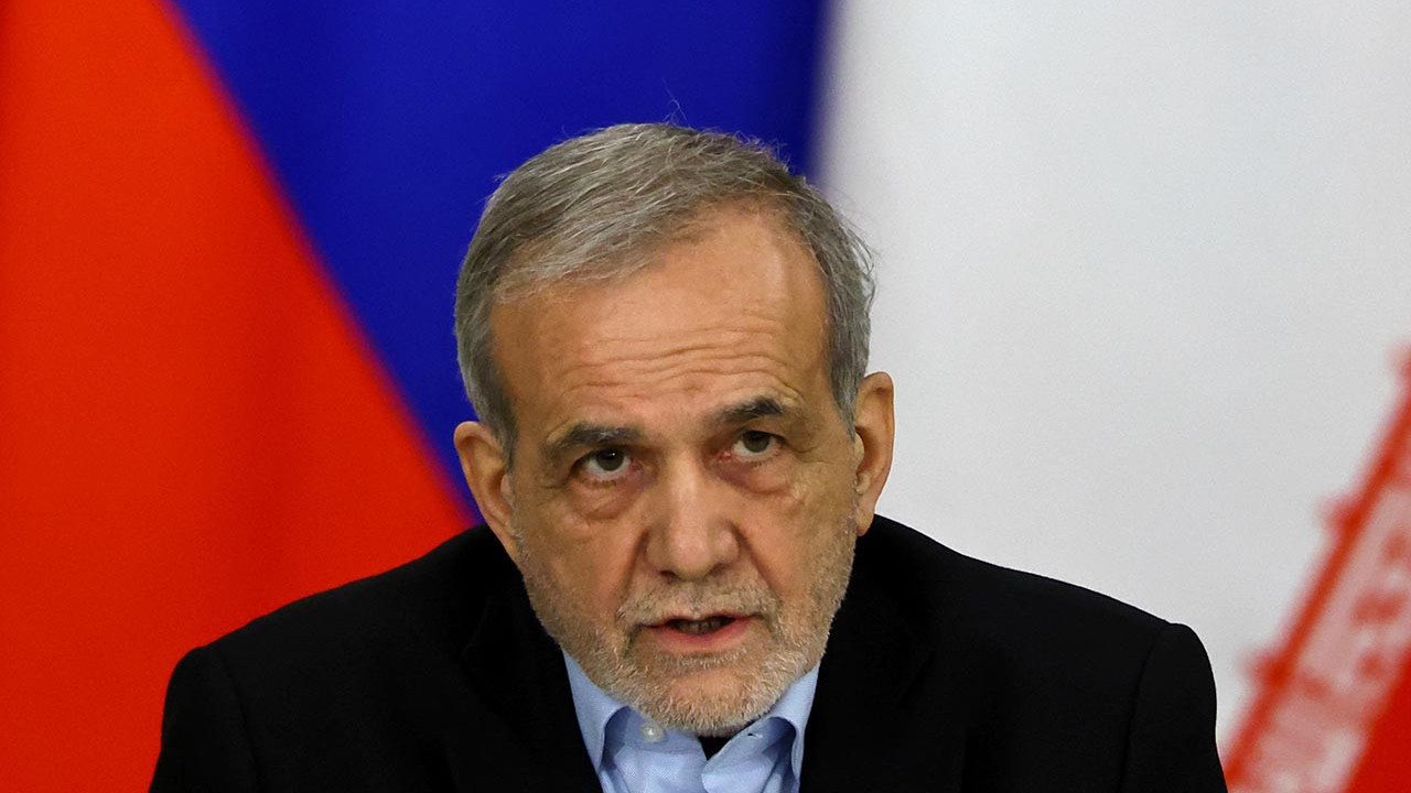 İran Cumhurbaşkanı Pezeşkiyan'dan nükleer silah açıklaması