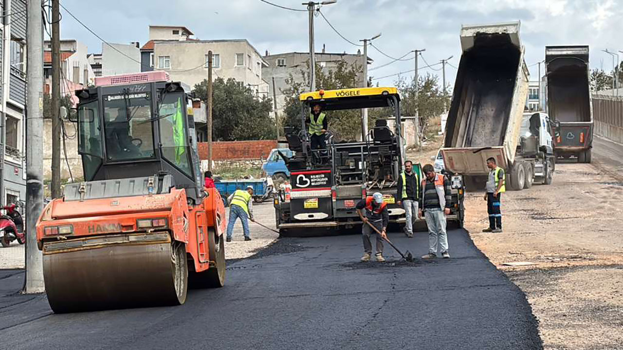Balıkesir Büyükşehir Belediye Başkanı Akın sözünü tuttu; Bandırma'nın bir sorunu daha çözüldü