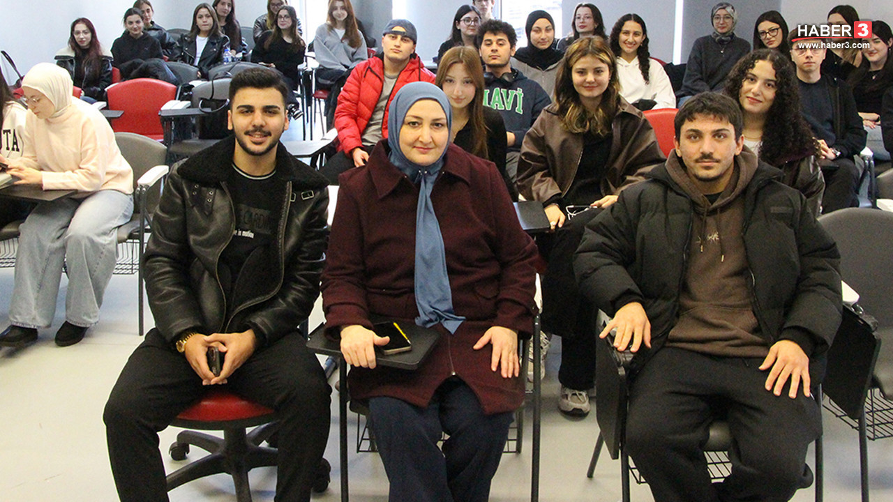 3 çocuk annesi kadın hayaline 45 yaşında kavuştu... Sınıf arkadaşları onu öğretmen sanıyor