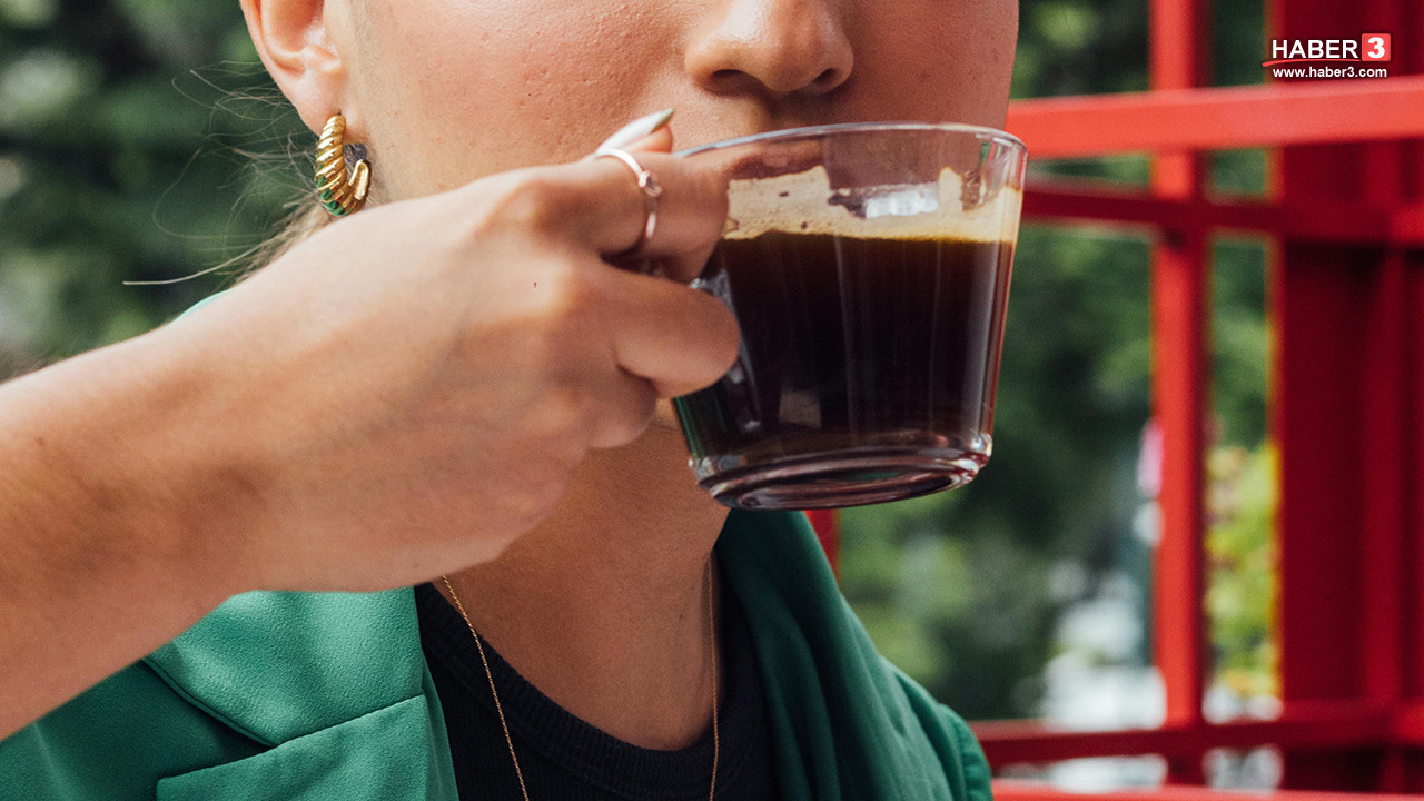 Kahve ve çikolatayı birlikte tüketince vücudumuza ne olduğuna inanamazsınız