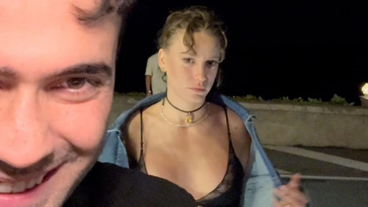 Serenay Sarıkaya, Mert Demir'in doğum gününde aşka geldi