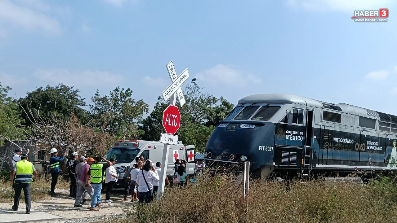 Meksika'da tren kazası: 13 ölü, 98 yaralı