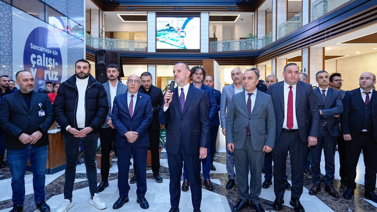 Sancaktepe Belediye Başkanı Alper Yeğin Yeni Yıl Öncesi Belediye Personeliyle Bir Araya Geldi