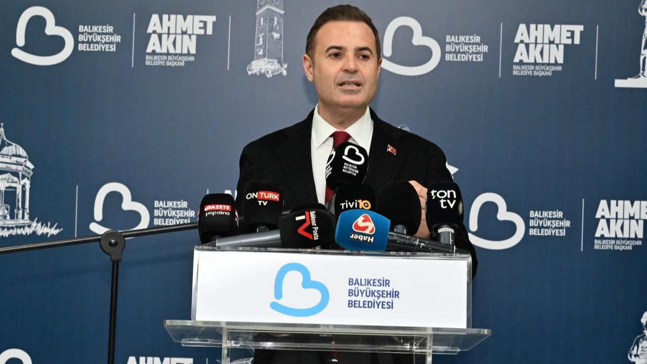 Balıkesir Büyükşehir Belediye Başkanı Ahmet Akın 2025 yılı çalışmalarını değerlendirdi