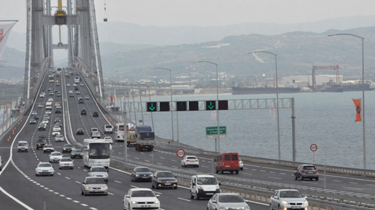Köprü ve otoyol ücretlerine yeni yıl zammı!