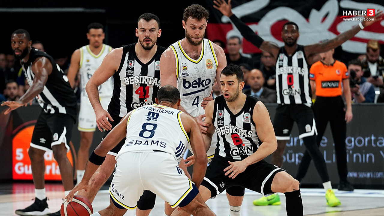 Basketbol Süper Ligi'nde Fenerbahçe Beko deplasmanda Beşiktaş’ı farkla geçti