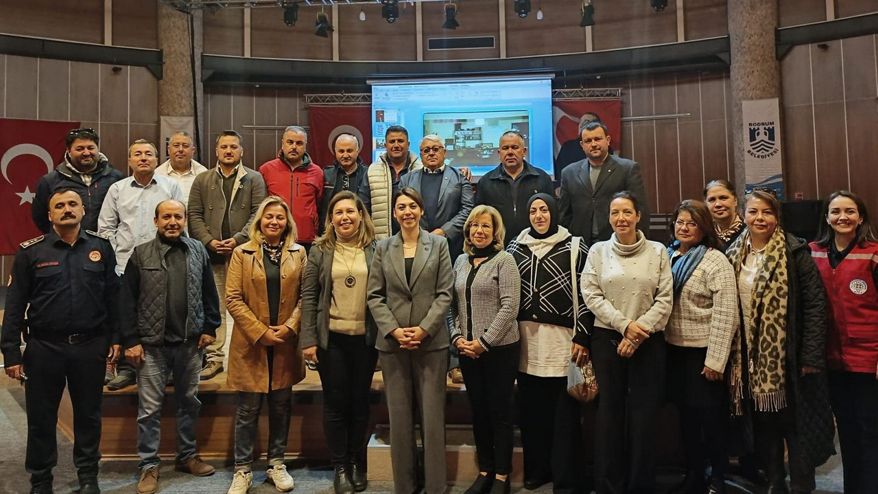 Muğla Büyükşehirden Muğla’da Muhtarlara Akademik Destek