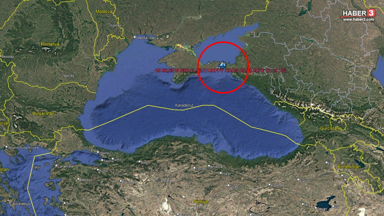 Karadeniz'de sürüklenen Türk gemisi karaya oturdu
