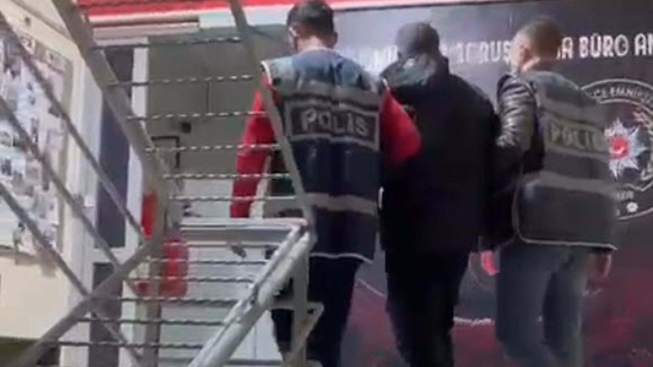 Kılıktan kılığa girip, ilçe ilçe gezdi! Hurda aracın bagajında yakalandı