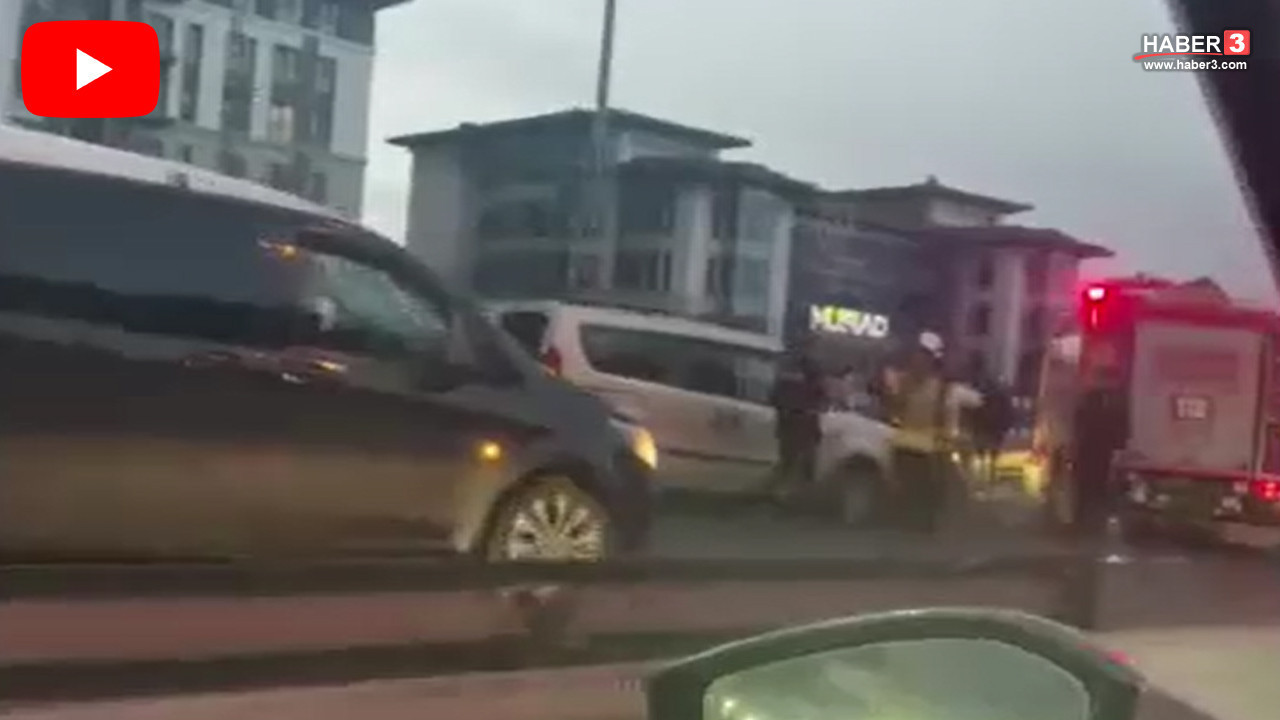 İstanbul'da trafiği kilitleyen kaza: 6 araç birbirine girdi