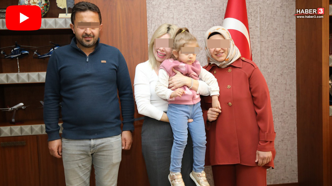 Türkiye'nin mucize bebeği doktorunu ziyaret etti