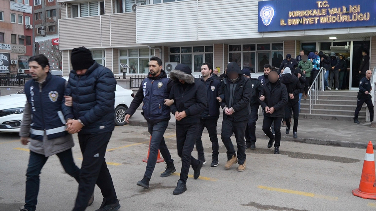 1,5 yıldır takiptelermiş... 2.6 milyar TL'lik bahis ağı çökertildi