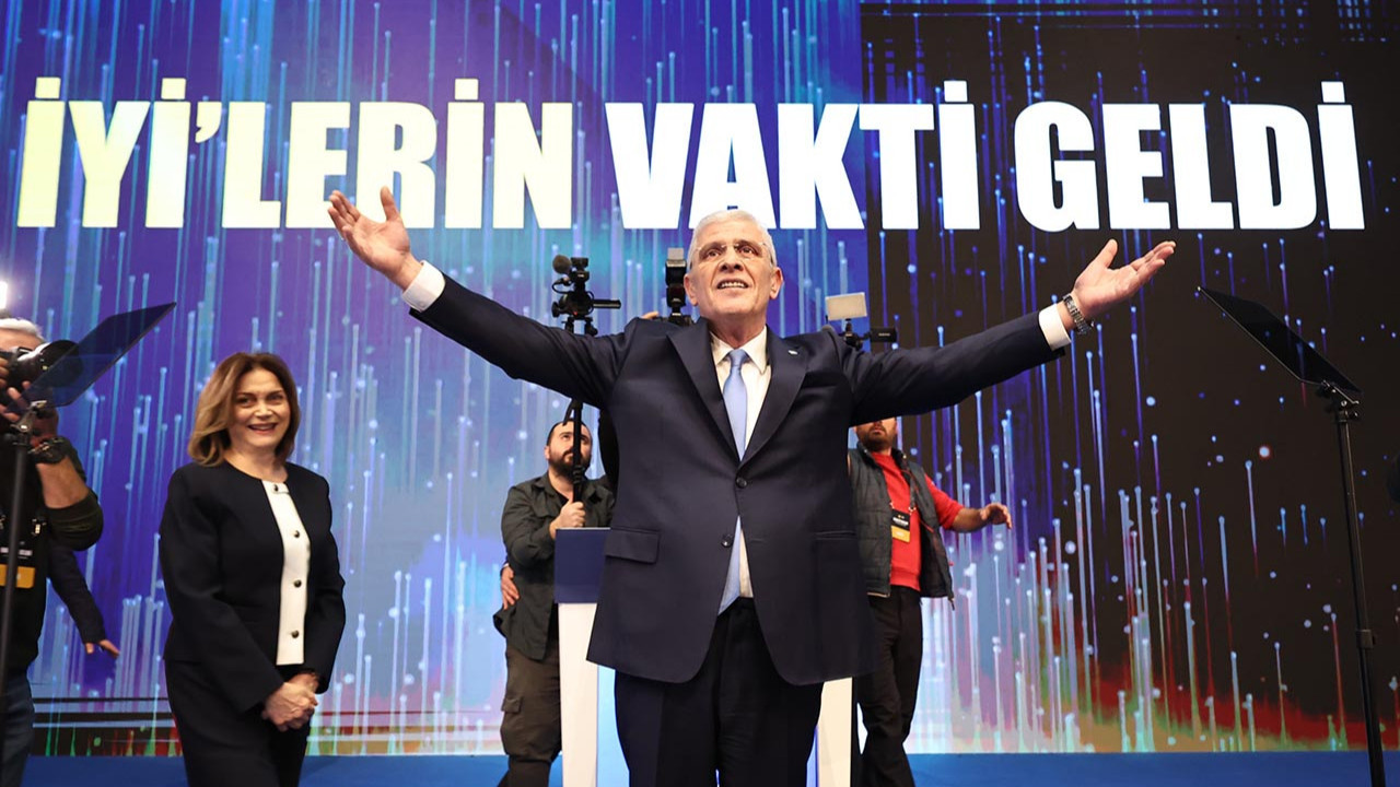Müsavat Dervişoğlu yeniden İYİ Parti Genel Başkanı seçildi