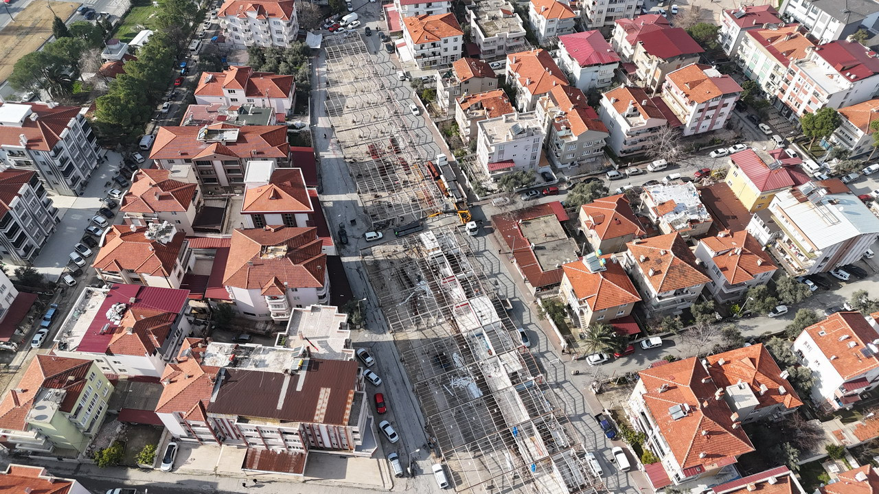 Muğla Büyükşehir Yatağan Pazaryeri'ni Modern ve Konforlu Bir Yapıya Kavuşturuyor