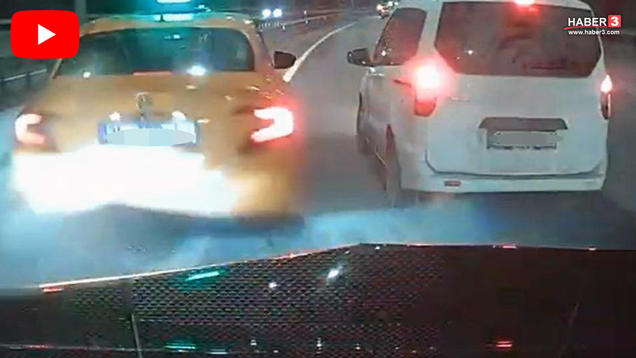 İstanbul trafiğinde 2 canavar inatlaştı, 3 araç birbirine girdi