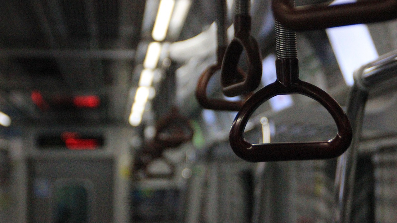 Trende dehşet! Yunan yolcu, Türk görevliyi yumrukla öldürdü