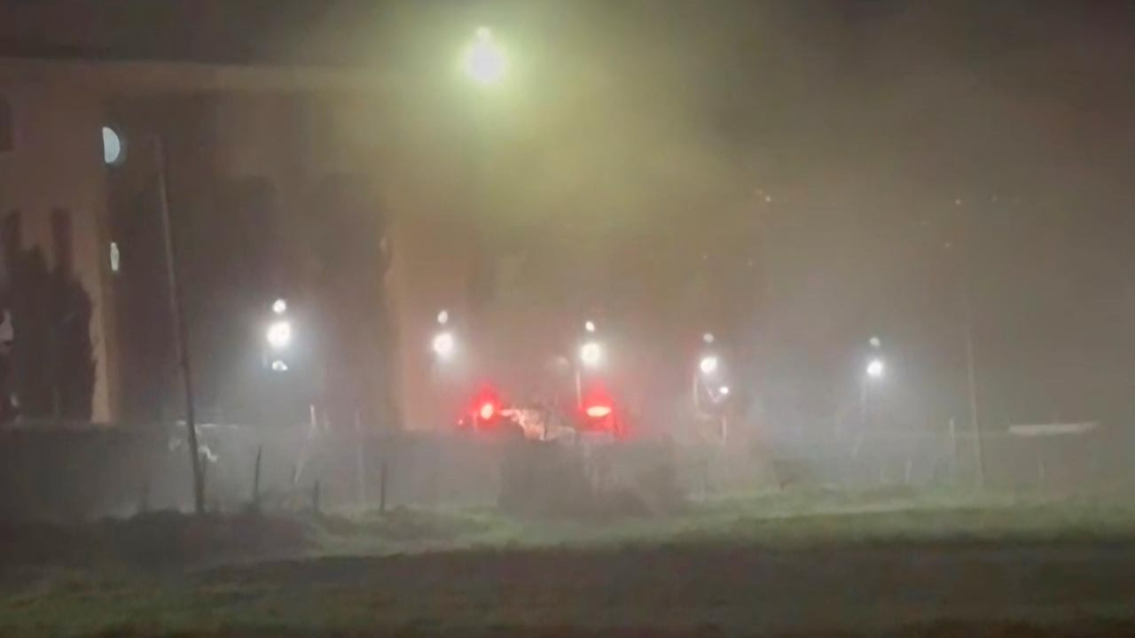 Kadın cezaevinde korkutan yangın: Çok sayıda hükümlü hastanelik oldu