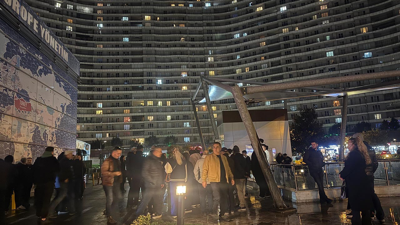 İstanbul'da dev siteyi ayağa kaldıran olay: 5 milyon TL buhar oldu!