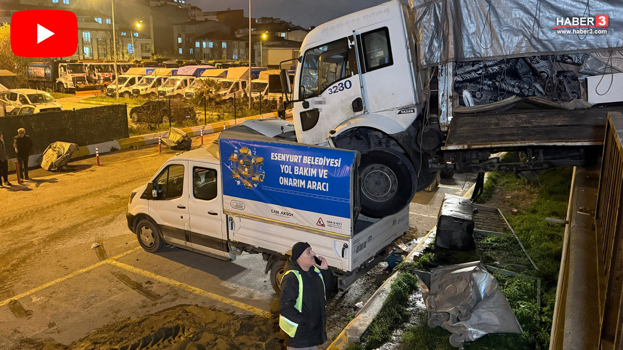 İstanbul'da akılalmaz kaza! Bir kamyon başka bir kamyonetin üstüne düştü