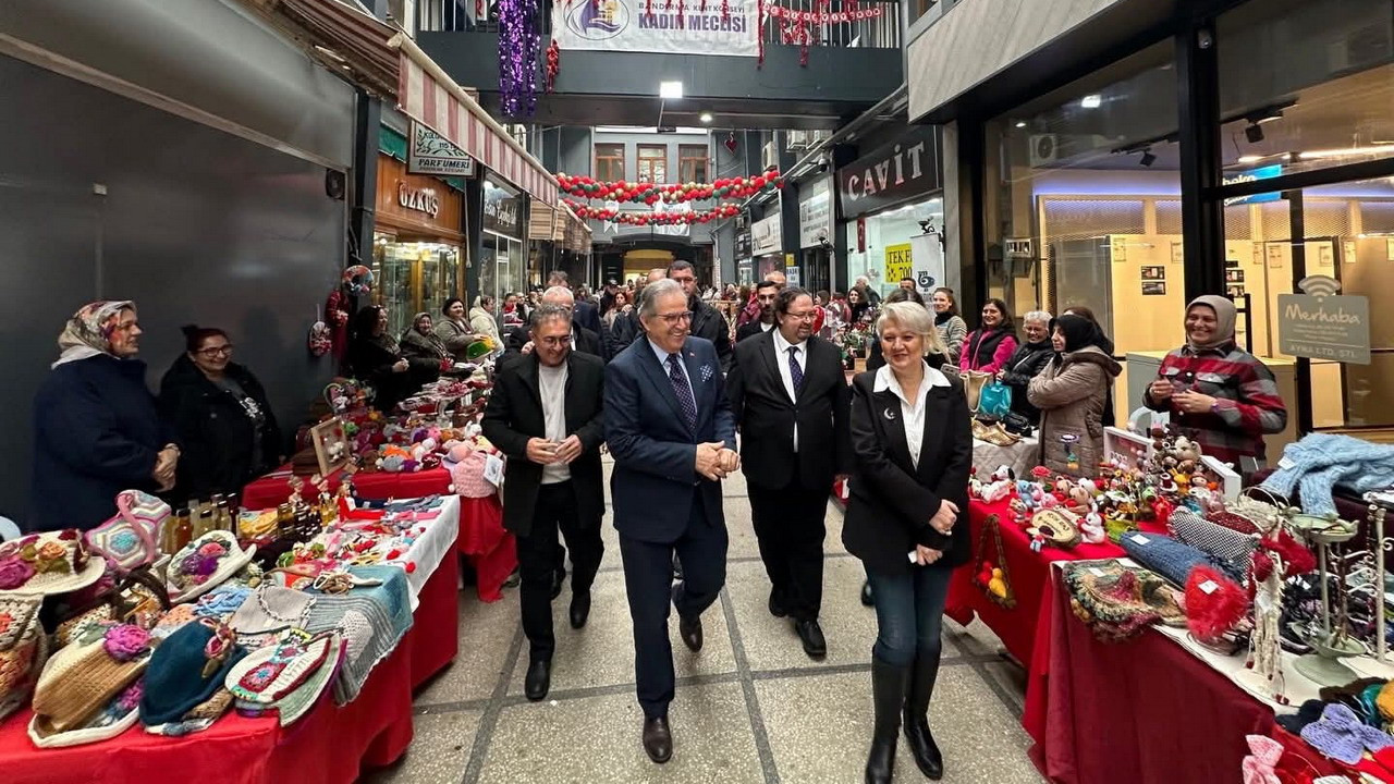 Bandırma'da Sevgililer Günü Alışveriş Günleri başladı