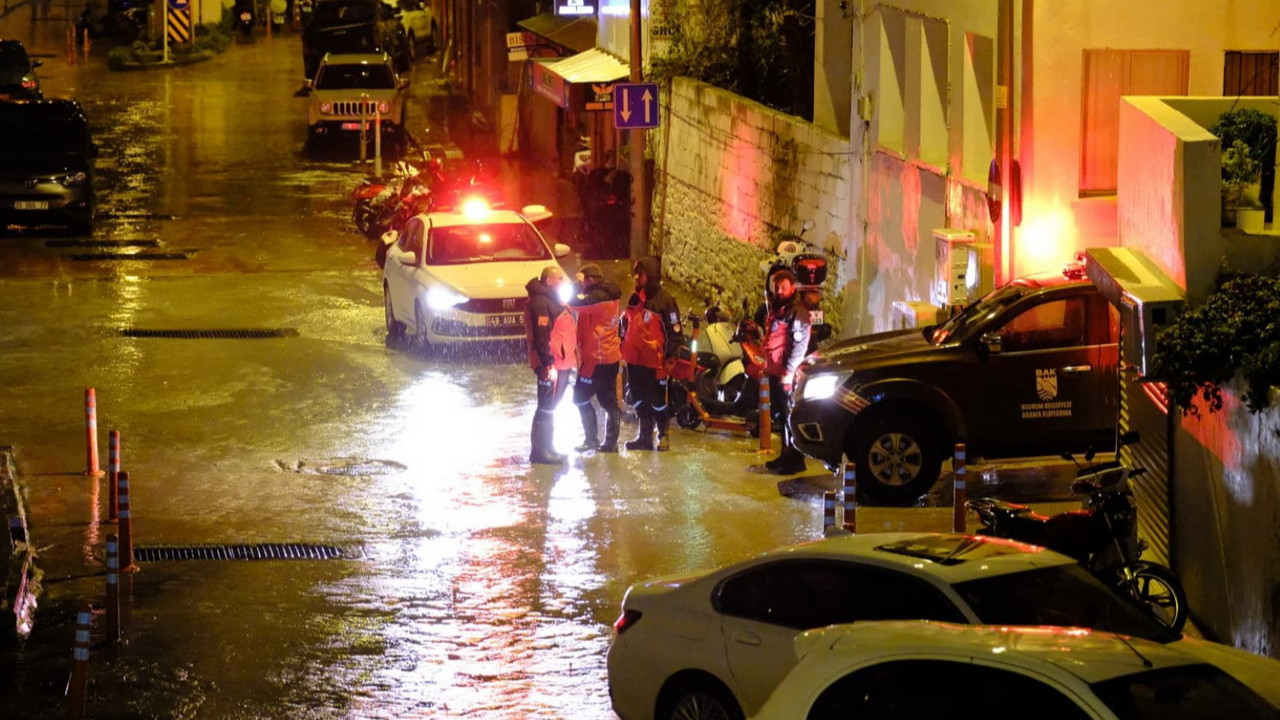 Bodrum Belediyesi Yağış Nöbetindeydi
