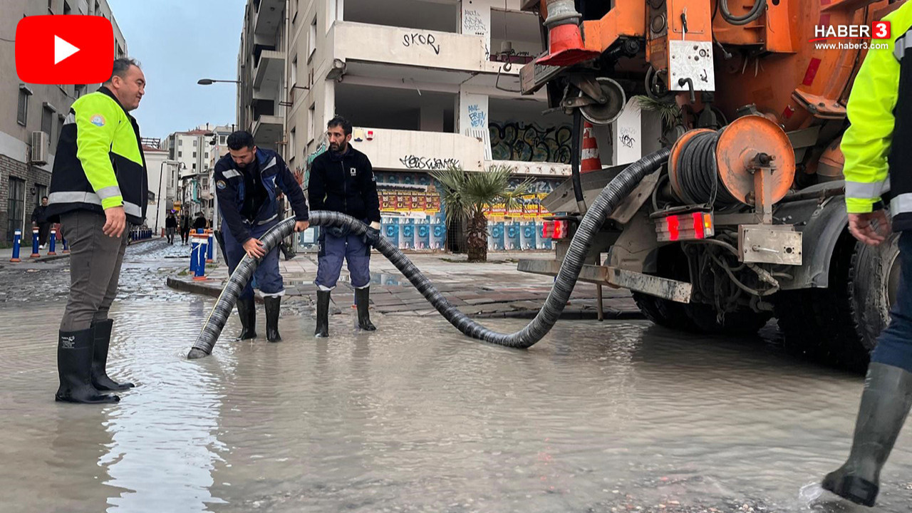 50 yılda bir görülen olay! İzmir'de dalga boyu 1 metreye ulaştı, şehrin kıyı şeridi sulara gömüldü