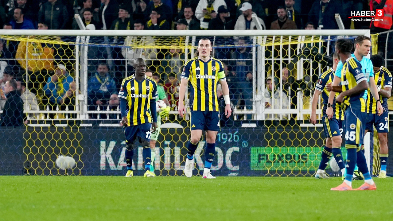 Fenerbahçe, Nottingham Forest'e 3-0 yenilerek Avrupa Ligi'nde turu zora soktu