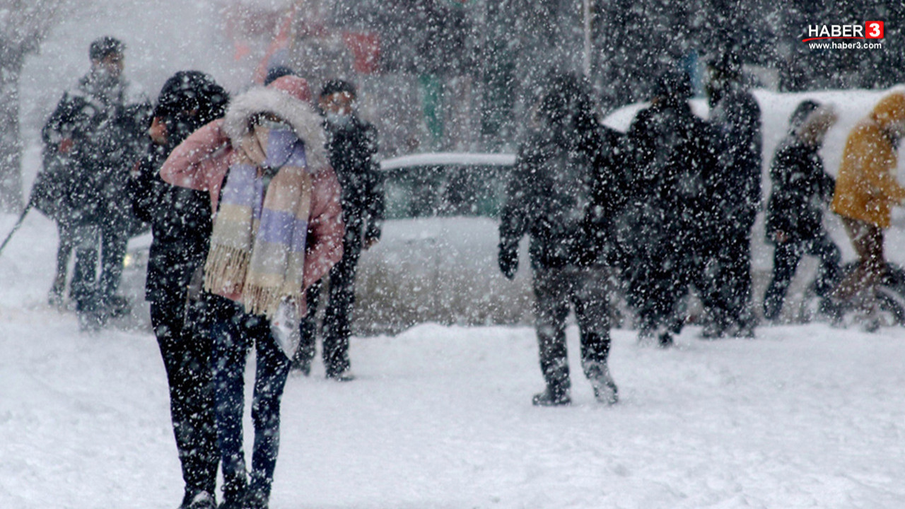 Yeni hafta güneşli başlayacak, karla devam edecek! Sağanak yağış ve kar geri dönüyor
