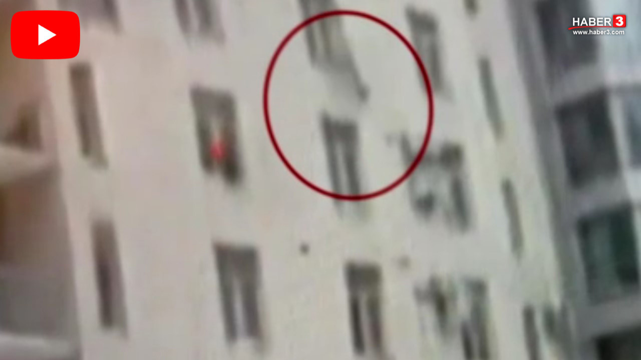 7. kattan düşen çocuğu elleriyle kurtardı... Kahraman görevlinin kaburgası kırıldı!