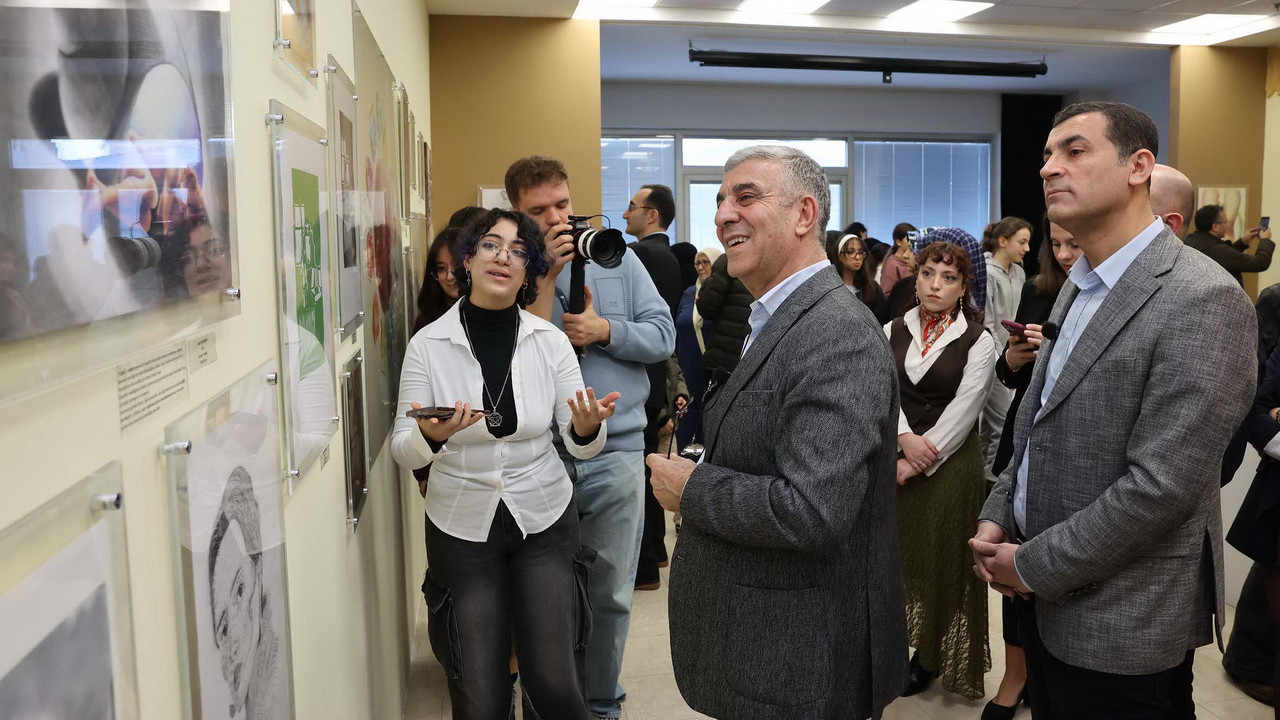 Küçükçekmece'de 28 Güzel Sanatlar Akademisi öğrencisinden Kabuk sergisi