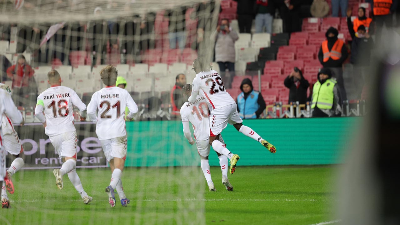 UEFA Konferans Ligi'nin gol ve asist kralı Samsunspor'dan!