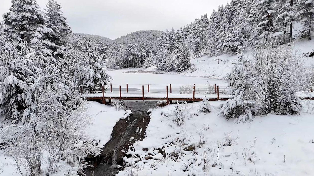 Türkiye'nin saklı cennetinde seyrine doyumsuz kış manzarası