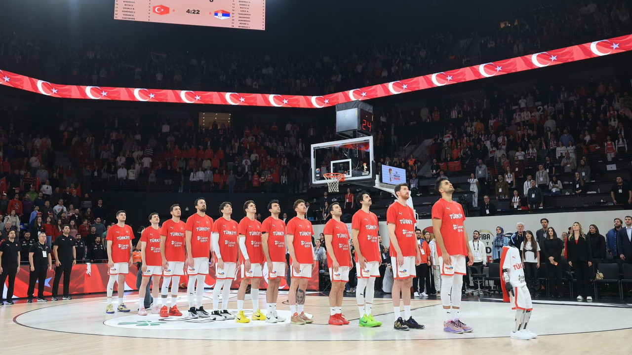 12 Dev Adam FIBA dünya sıralamasındaki yeri belli oldu