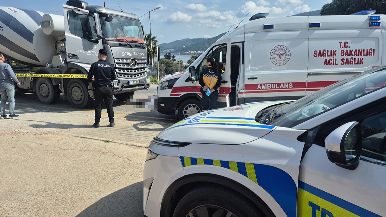 Muğla'da korkunç kaza: Bir iş insanı beton mikserinin altında can verdi