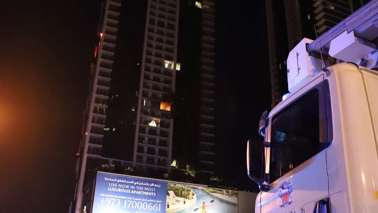 İran'dan Bahreyn'in kalbine saldırı: Otel ve konutlar hedef alındı