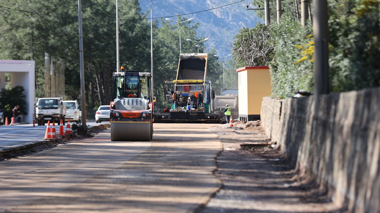 Muğla Büyükşehir, İçmeler’de 77 Milyon TL’lik Yol Çalışmasına Başladı